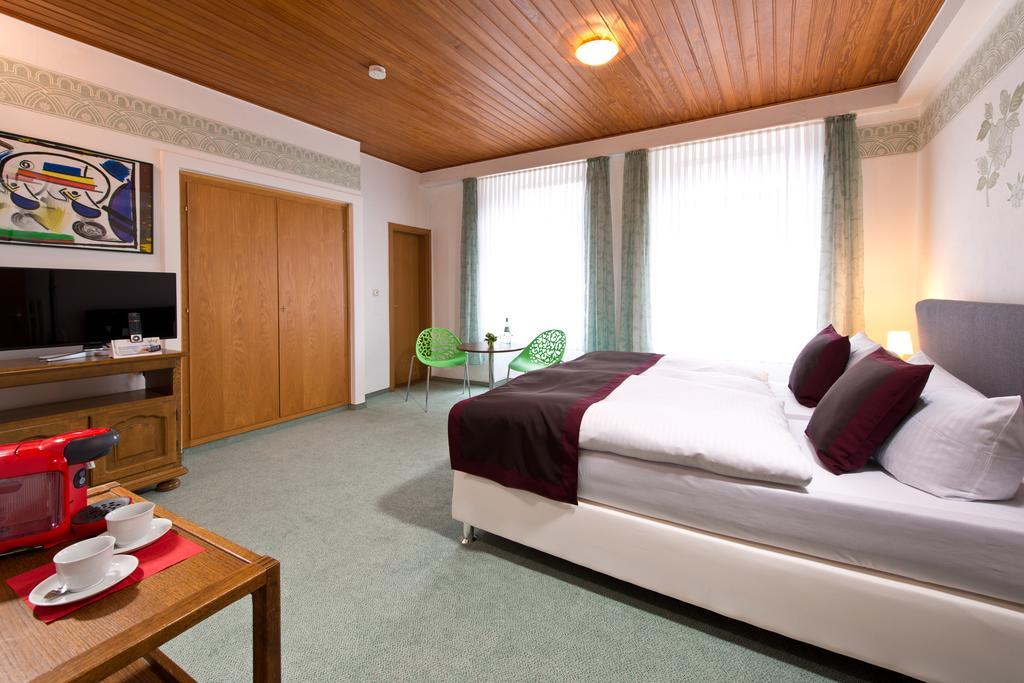 Ellenzer Goldbaeumchen Hotel Luaran gambar