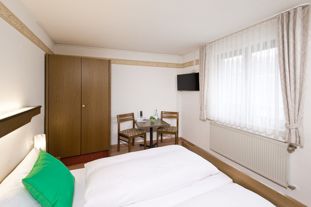 Ellenzer Goldbaeumchen Hotel Luaran gambar