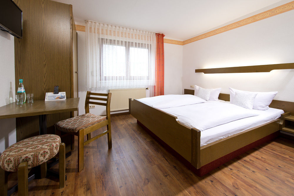 Ellenzer Goldbaeumchen Hotel Luaran gambar